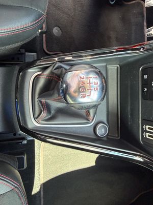 Ford Ecosport 1.0T EcoBoost 92kW (125CV) S&S ST Line - Foto 17
