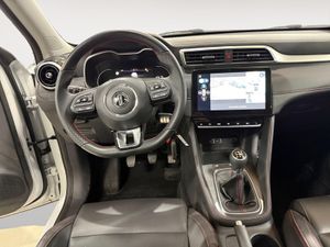 MG ZS 1.5 Luxury - Foto 20