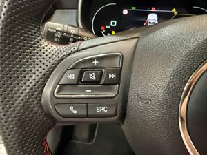 MG ZS 1.5 Luxury - Foto 14