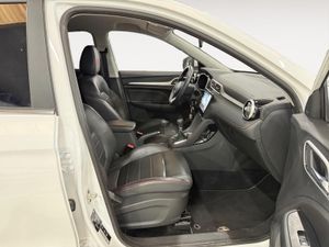 MG ZS 1.5 Luxury - Foto 23