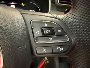 MG ZS 1.5 Luxury - Foto 13
