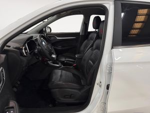 MG ZS 1.5 Luxury - Foto 19