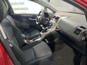 Toyota Auris 1.3 Active 100cv - Foto 17