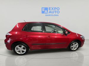 Toyota Auris 1.3 Active 100cv - Foto 8