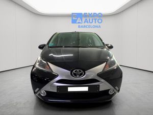 Toyota Aygo 1.0 X-Play 70cv. - Foto 3