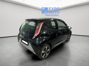 Toyota Aygo 1.0 X-Play 70cv. - Foto 4