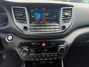 Hyundai Tucson 1.6 GDi BlueDrive Essence 4x2 - Foto 14