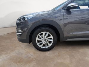 Hyundai Tucson 1.6 GDi BlueDrive Essence 4x2 - Foto 29