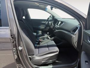 Hyundai Tucson 1.6 GDi BlueDrive Essence 4x2 - Foto 3