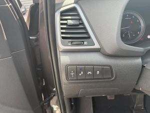 Hyundai Tucson 1.6 GDi BlueDrive Essence 4x2 - Foto 12