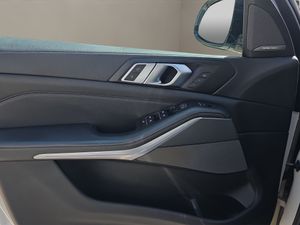 BMW X5 xDrive40i - Foto 11