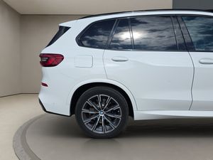 BMW X5 xDrive40i - Foto 9