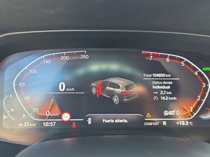 BMW X5 xDrive40i - Foto 26