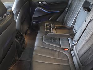 BMW X5 xDrive40i - Foto 16