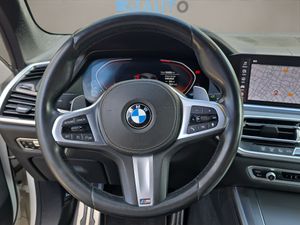 BMW X5 xDrive40i - Foto 25