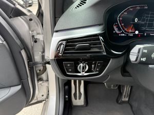 BMW Serie 5 530iA - Foto 22