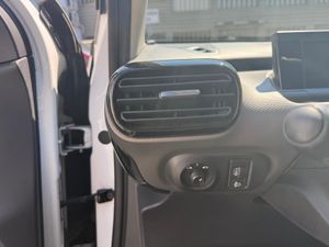 Citroën C4 Cactus BlueHDi 100 Feel Edition - Foto 12