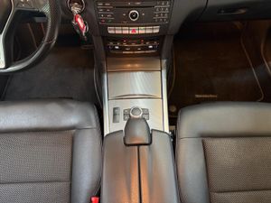 Mercedes Clase E E 250 Avantgarde - Foto 22
