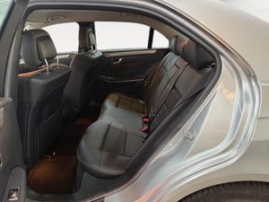 Mercedes Clase E E 250 Avantgarde - Foto 24