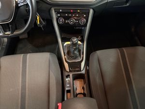 Volkswagen T-Roc Advance 1.6 TDI 85kW (115CV) - Foto 22