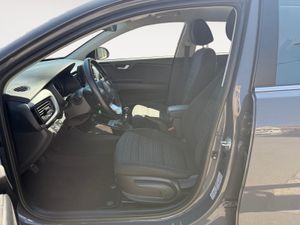 Kia Stonic 1.2 DPi 62kW (84CV) Drive - Foto 3