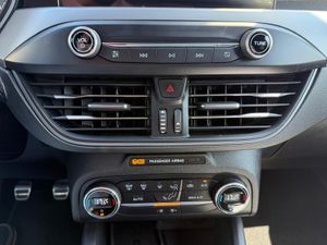 Ford Focus 1.0 Ecoboost MHEV 114kW ST-Line Auto - Foto 14