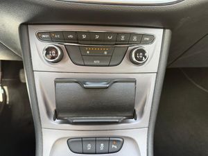 Opel Astra 1.4 Turbo S/S 125 CV Selective - Foto 13