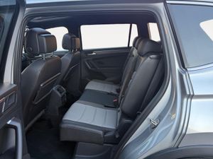 Volkswagen Tiguan R-Line 2.0 TDI 110kW (150CV) - Foto 34