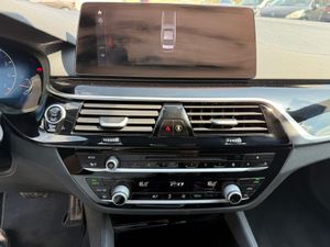 BMW Serie 5 520iA - Foto 15
