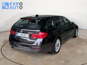BMW Serie 3 320i Touring - Foto 21