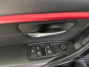 BMW Serie 3 320i Touring - Foto 13