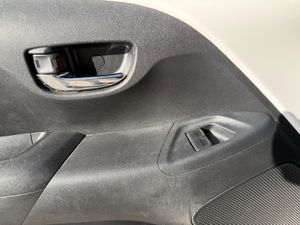 Toyota Aygo 1.0 70 x-cite - Foto 13