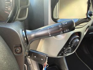 Toyota Aygo 1.0 70 x-cite - Foto 12