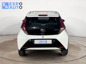 Toyota Aygo 1.0 70 x-cite - Foto 5