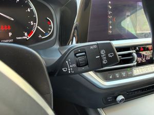 BMW Serie 3 320d xDrive Automática Touring - Foto 20