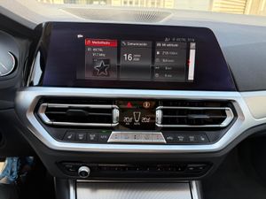 BMW Serie 3 320d xDrive Automática Touring - Foto 15