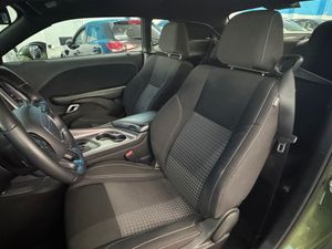 Dodge Challenger SXT - Foto 15