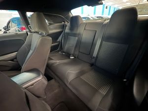 Dodge Challenger SXT - Foto 18