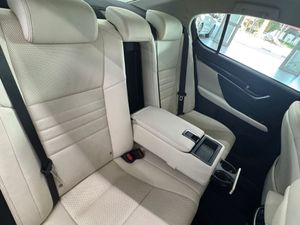 Lexus GS GS 300h Executive - Foto 16