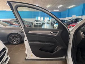 Renault Arkana Arkana R.S. Line Fast Track E-TECH Híbrido 105 kW - Foto 13