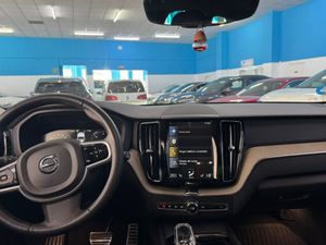 Volvo XC60 Mild Hybrid B5 Diesel 235cv - Foto 11