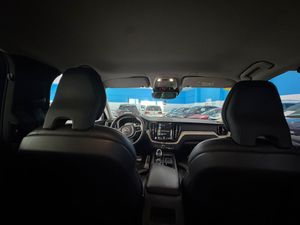 Volvo XC60 Mild Hybrid B5 Diesel 235cv - Foto 9