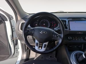 Kia Sportage 1.6 GDI 135CV Drive 4x2 - Foto 24
