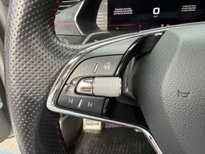 Skoda Octavia Combi 2.0 TDI 147kW (200CV) DSG RS - Foto 23