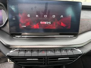 Skoda Octavia Combi 2.0 TDI 147kW (200CV) DSG RS - Foto 19