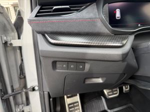 Skoda Octavia Combi 2.0 TDI 147kW (200CV) DSG RS - Foto 9