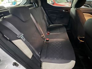 Nissan Micra 1.0 52 kW - Foto 14