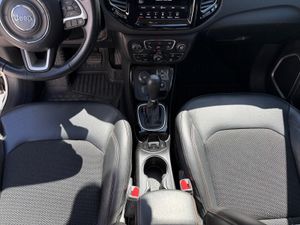 Jeep Compass 2.0 Mjet 103kW Limited 4x4 ATX - Foto 25
