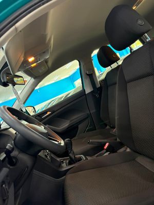 Volkswagen T-Cross Edition 1.0 TSI 95 CV Manual - Foto 15