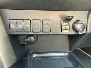 Toyota Rav4 2.5l hybrid 2WD Advance - Foto 15